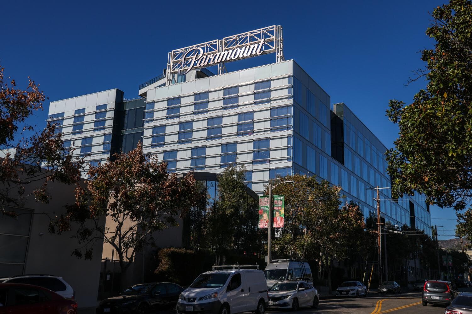 Democrats call for review of Paramount's Middle Eastern financial backers